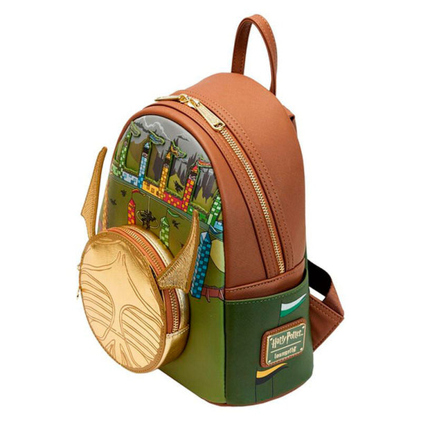 Zoom sur les ailes dorées du sac à dos Vif d'Or Loungefly Harry Potter