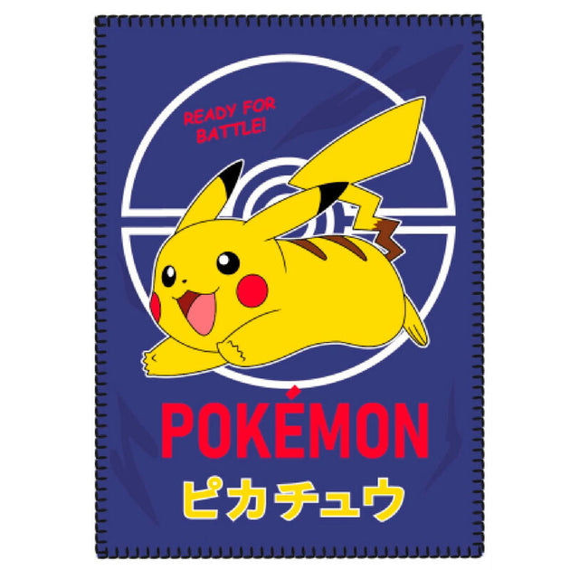 Couverture polaire Pokémon officielle Nintendo de 100x140 cm avec design coloré et personnages emblématiques sur fond doux et chaud.