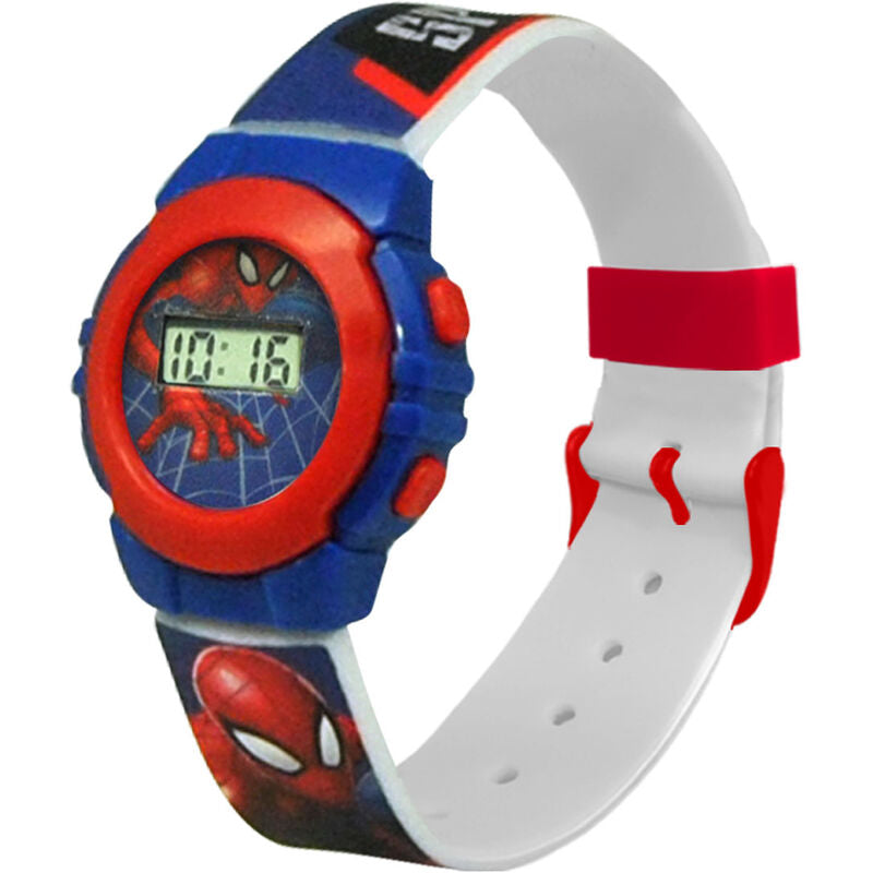 Montre Marvel Spiderman portée au poignet d'un enfant, montrant un design coloré et adapté.