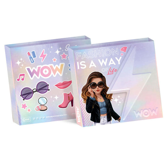 Pages autocollantes du carnet Wow Generation montrant différentes couleurs vives