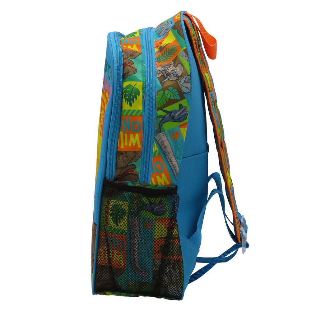 Sac à dos Jurassic World posé sur une surface blanche montrant son design robuste