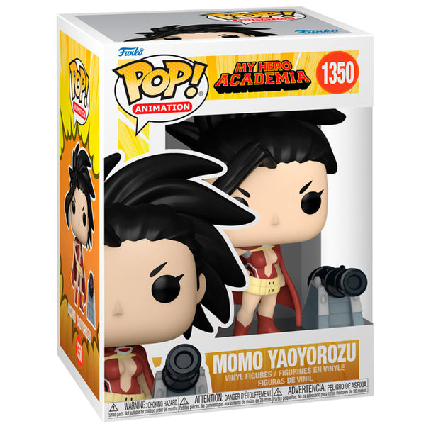 Détail de la figurine Momo Yaoyorozu avec ses vêtements caractéristiques et pose dynamique