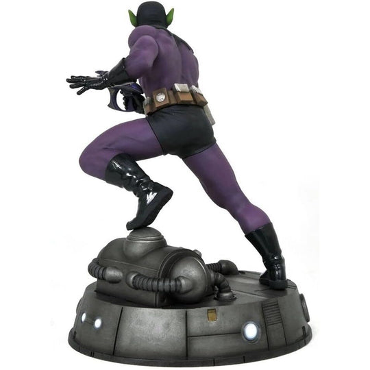 Vue latérale de la statue Skrull Marvel Gallery 28cm en PVC par DIAMOND SELECT, exposée sur fond blanc