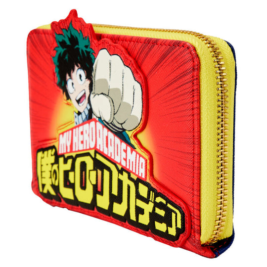 Gros plan sur la fermeture éclair dorée brillante du portefeuille My Hero Academia Izuku Punch Loungefly.
