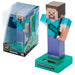 Poupée Minecraft Steve PUCKATOR vue de face avec détails pixelisés et couleurs vives sur fond blanc