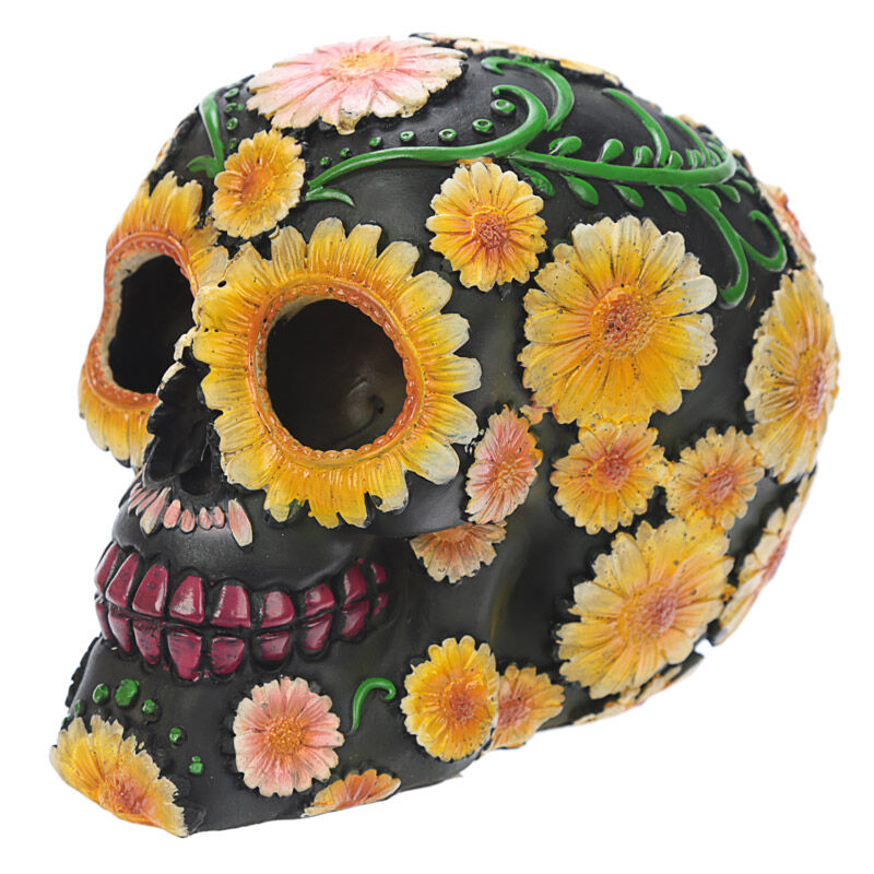 Gros plan sur les couleurs vives et la finition de la figurine Margaritas Crâne 11 cm