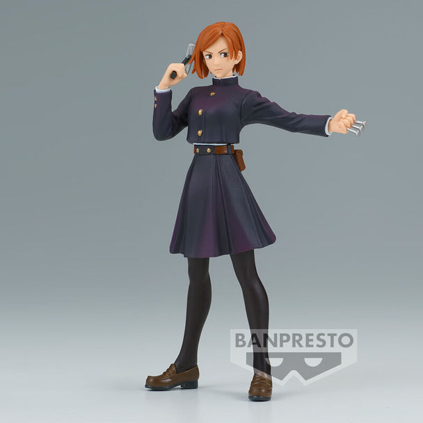 Profil gauche de la figurine Nobara Kugisaki Jujutsu Kaisen signée BANPRESTO