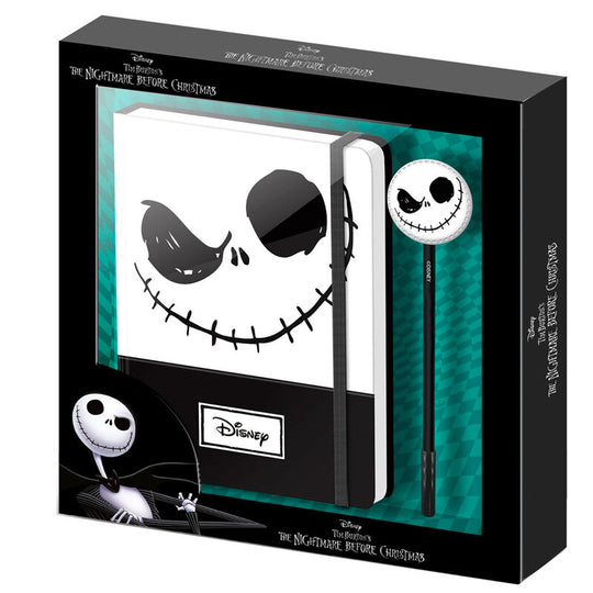 Vue de face du carnet Disney L'Étrange Noël de M. Jack avec couverture illustrée aux couleurs sombres et personnages emblématiques
