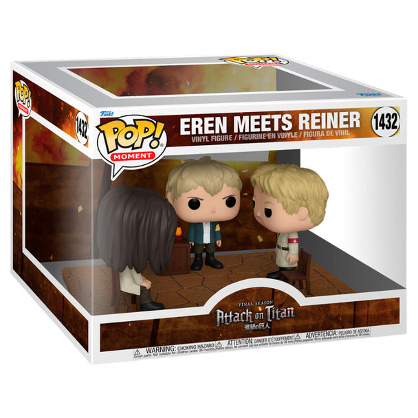 Figurine Funko POP Moment Attack on Titan montrant Eren en posture dynamique face à Reiner