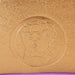 Gros plan sur les détails métalliques et paillettes du sac à dos Thanos Gant Loungefly