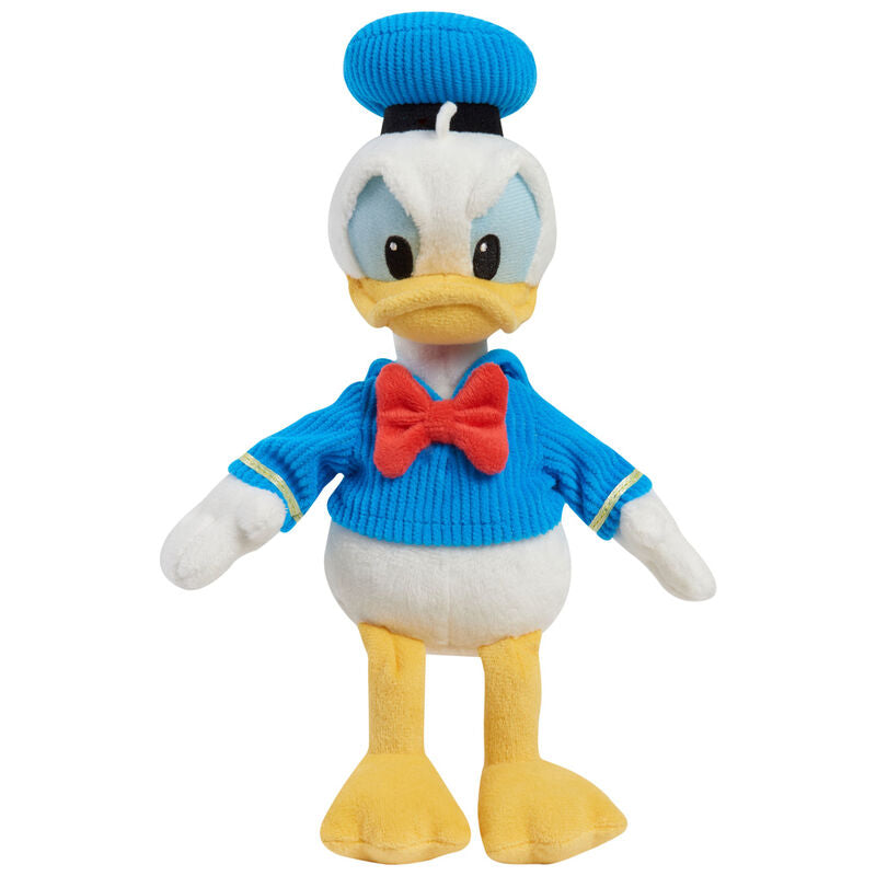 Enfant jouant avec une peluche Disney sonore assortie de 25 cm, ambiance ludique et joyeuse