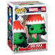 Détail de la figurine Funko POP She-Hulk Marvel Holiday montrant les couleurs et le design festif
