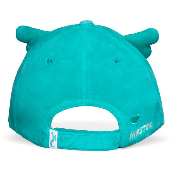 Détail du visage expressif de la peluche Winston Cap, mettant en avant ses yeux brodés et son bonnet