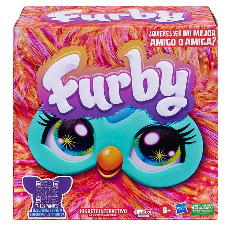 Furby tenant sa pizza jouet prête à être nourrie