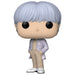 Figurine Funko POP de BTS Suga en vinyle de 9 cm avec détails soignés présentée dans sa boîte vitrine