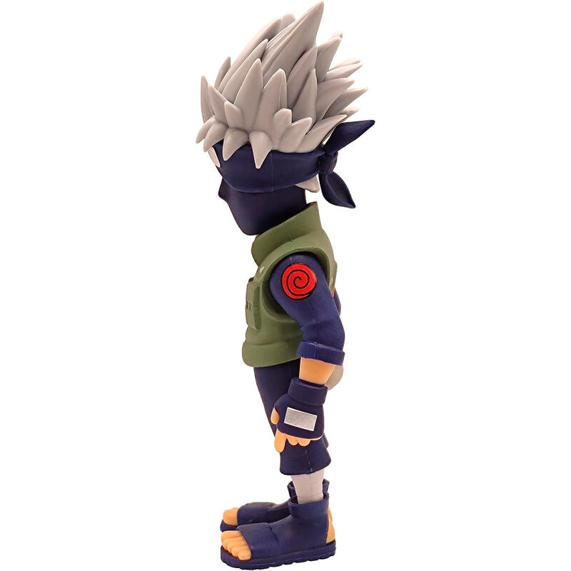 Vue arrière de la figurine Kakashi Minix mettant en valeur le manteau et les accessoires