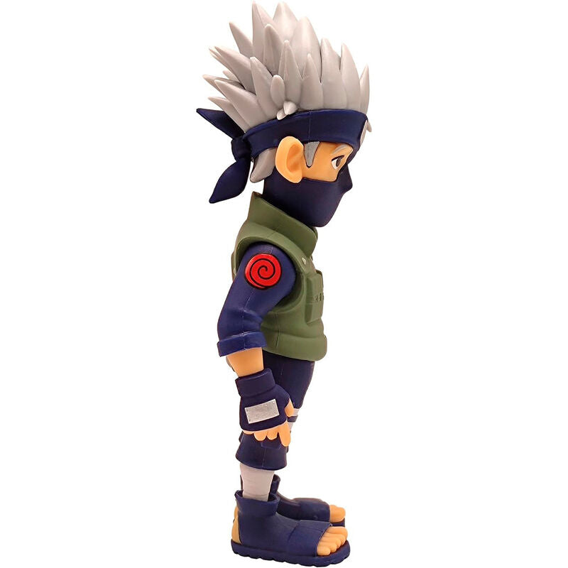Figurine Kakashi Minix posée sur un socle, idéale pour exposition et collection Naruto Shippuden