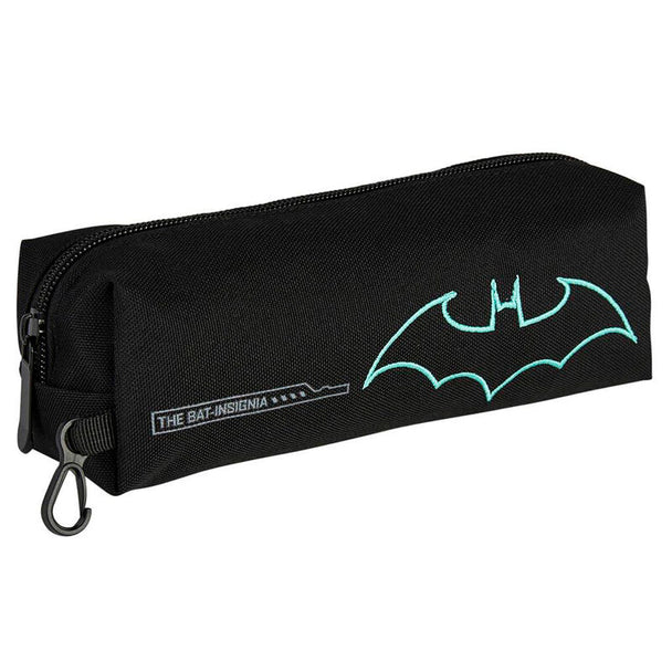 Zoom sur la fermeture éclair robuste de la trousse Batman CERDÁ, idéale pour l'école