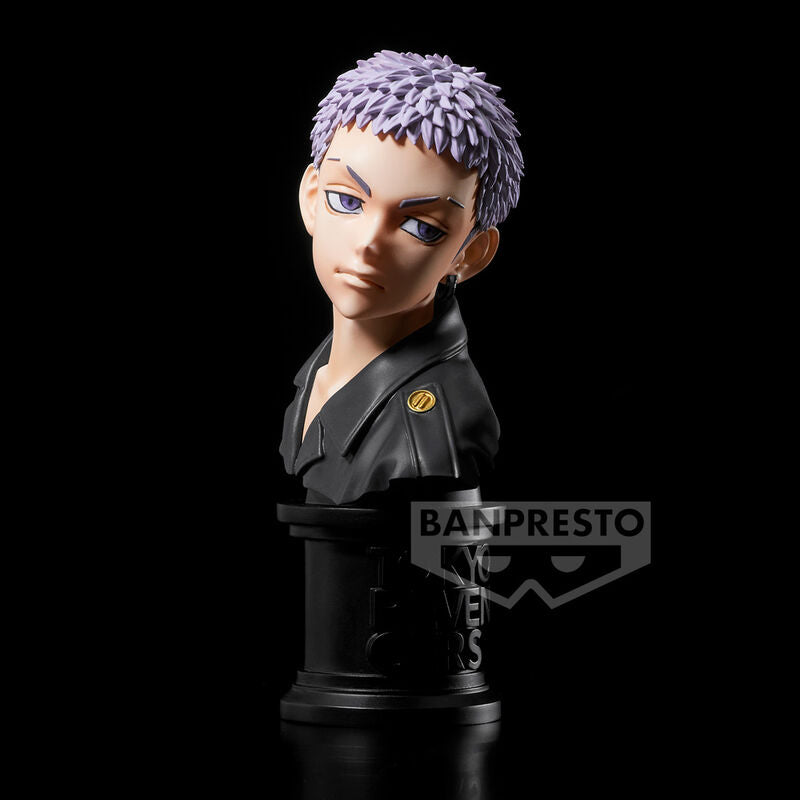 Vue arrière de la figurine Takashi Mitsuya Tokyo Revengers soulignant les finitions du costume