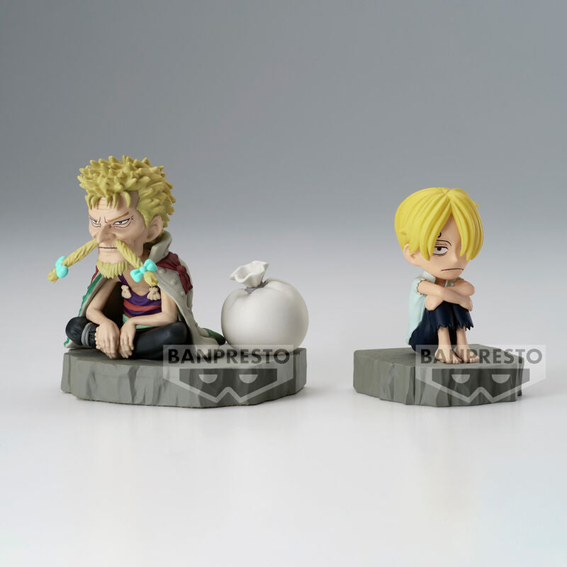 Vue latérale de la figurine Sanji & Zeff One Piece World Collectable Stories