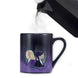 Image secrète visible sur le mug après versement d'une boisson chaude
