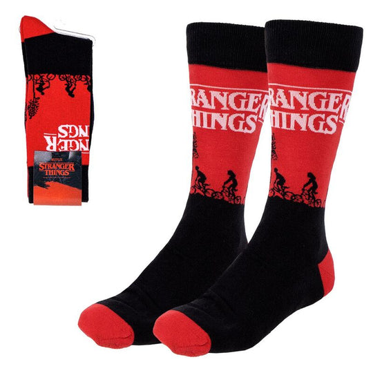 Chaussettes adultes Stranger Things CERDÁ en coton, taille 35-46, design original et confortable.