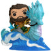 Vue latérale de la figurine POP Ride Deluxe Aquaman, mettant en valeur les finitions précises et la pose dynamique