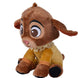 Zoom sur le visage doux et expressif de la peluche Valentino Disney
