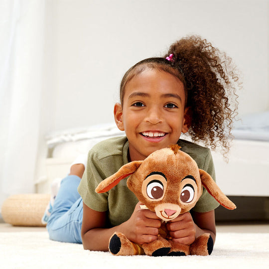 Peluche Valentino Disney Wish posée sur un fond clair pour mise en valeur