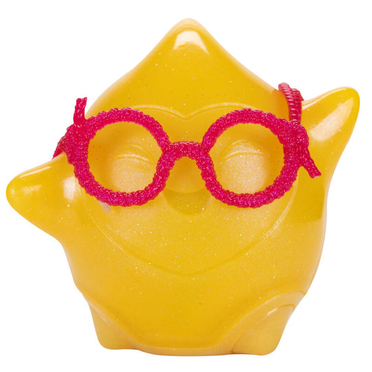 Détail des paillettes scintillantes sur le corps de l'étoile Disney Wish