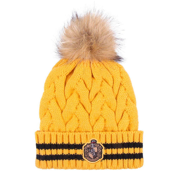 Bonnet Harry Potter Hufflepuff en acrylique affichant le blason jaune et noir de la maison sur fond blanc