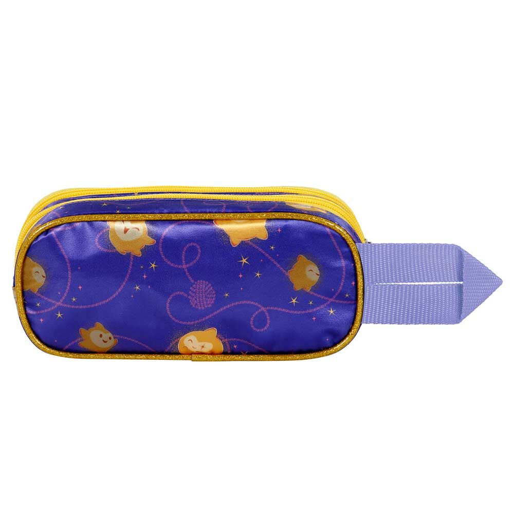 Gros plan sur le design embossé en 3D représentant un motif Disney Wish sur la trousse
