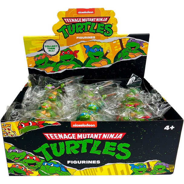 Figurine Ninja Turtles COMANSI verte en position dynamique, taille 7-9 cm, vue de face