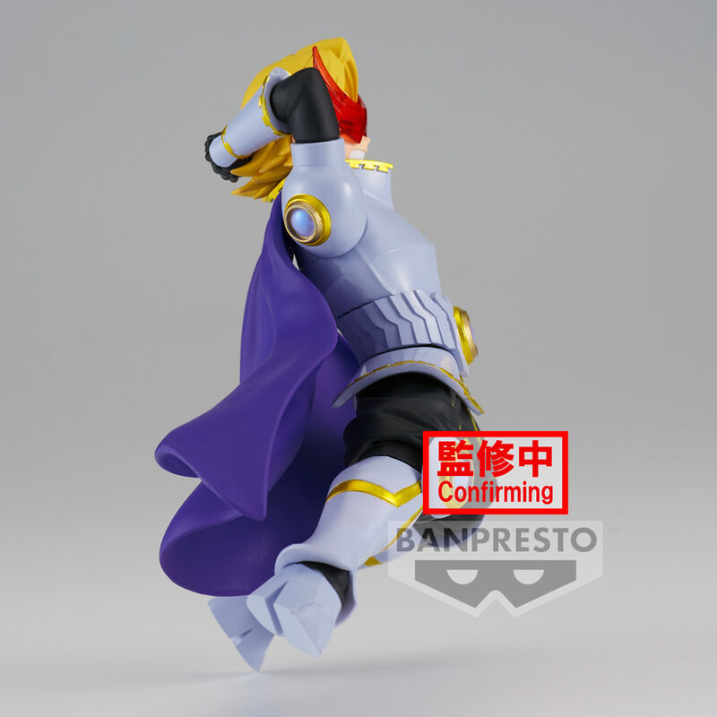 Vue latérale gauche de la figurine Yuga Aoyama montrant les couleurs vives