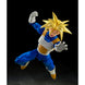 Photo de la figurine Trunks Super Saiyan en pose de combat avec épée tenue en main