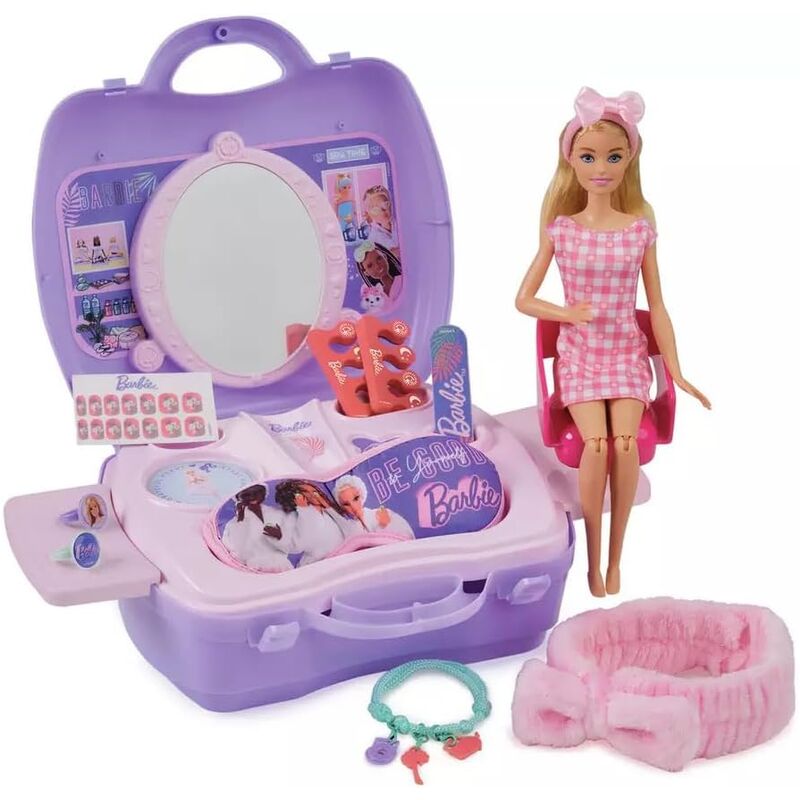 Vue rapprochée des stickers pour ongles et accessoires de soin Barbie Deluxe