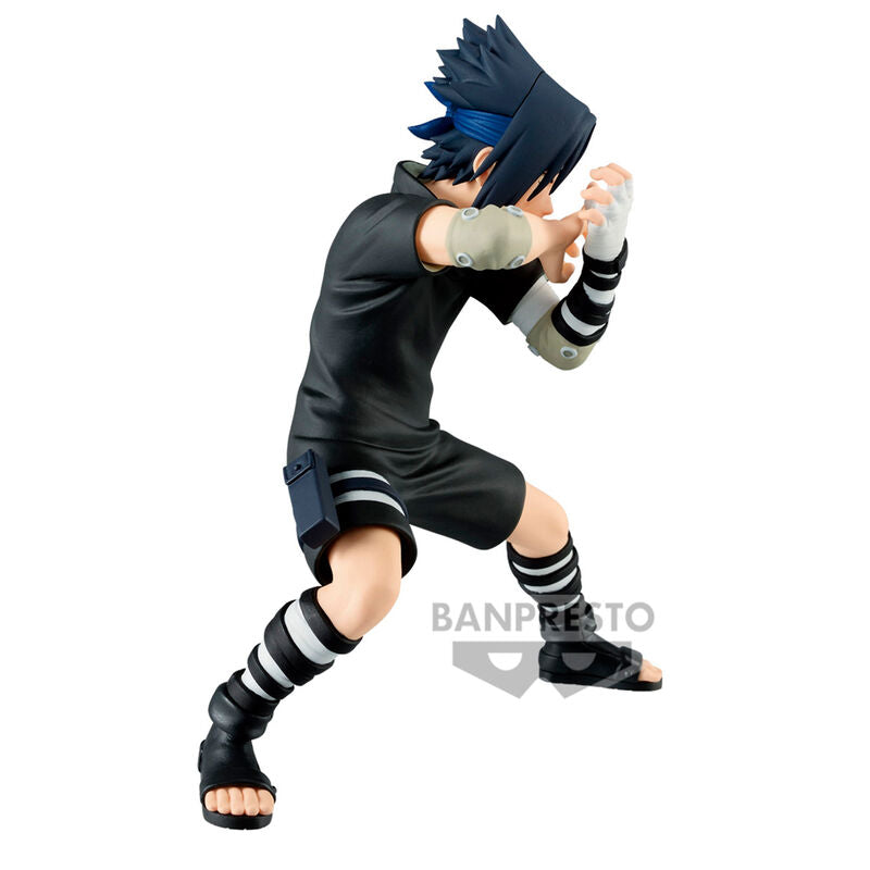 Profil gauche de la figurine Sasuke Uchiha III montrant les détails de ses cheveux et accessoires