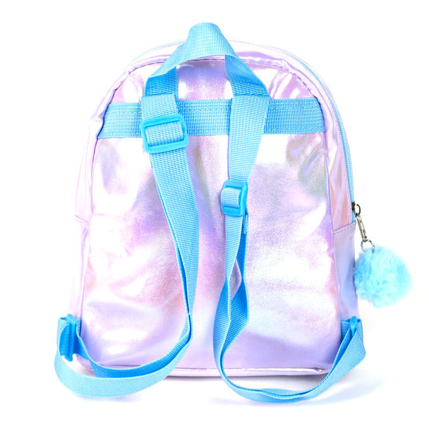 Détail du sac à dos Stitch montrant les bretelles ajustables et la texture résistante