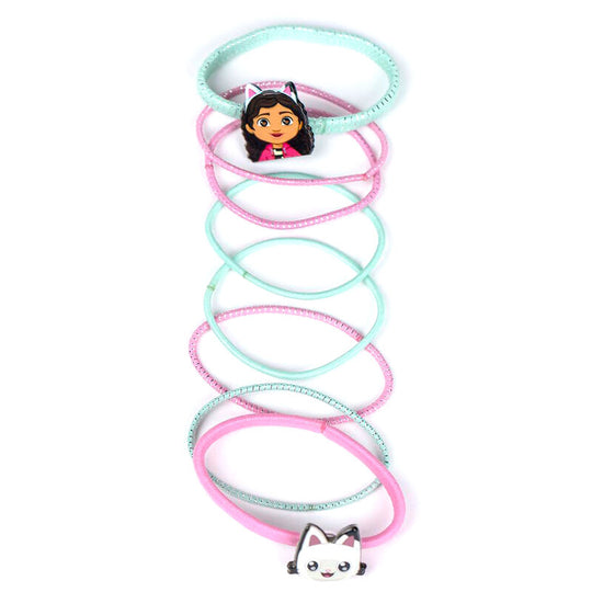 Gros plan sur un chouchou Gabby Doll House CERDÁ montrant la texture douce et élastique du tissu