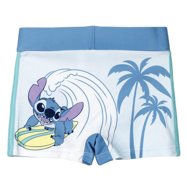 Détail du tissu élastique et résistant du boxer de bain Disney Stitch CERDÁ pour enfants