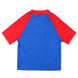 Détail du tissu et du logo Spiderman sur le t-shirt de bain CERDÁ pour enfant, protection solaire UV50