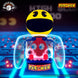 Support Pac Man avec manette Xbox Series S et télécommande TV sur bureau