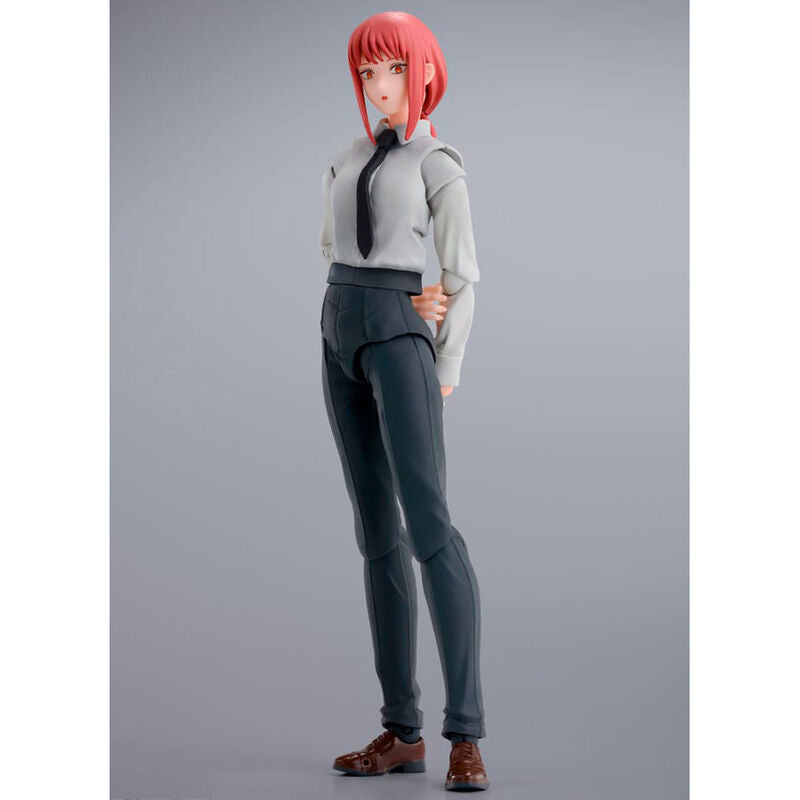Zoom sur le visage expressif de la figurine Makima Chainsaw Man, avec maquillage fidèle au personnage