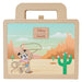 Détail du cuir vegan et des impressions Western sur le carnet Loungefly Mickey & Minnie