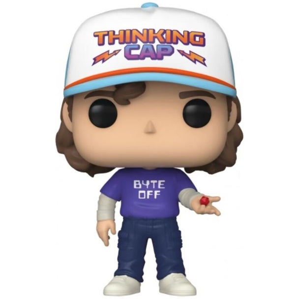 Vue rapprochée de la figurine Funko POP Dustin Stranger Things exclusive, montrant les détails précis du visage et de la tenue