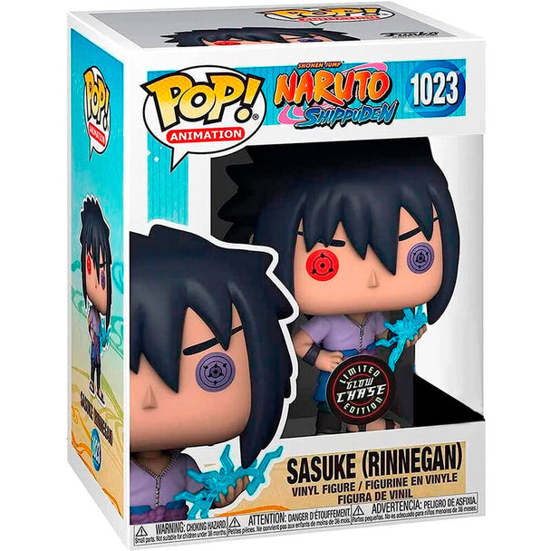 Vue rapprochée de la figurine Funko POP Sasuke Chase exclusive avec détails précis et couleurs vives