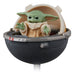 Gros plan sur le visage expressif de la figurine Grogu Hasbro The Mandalorian