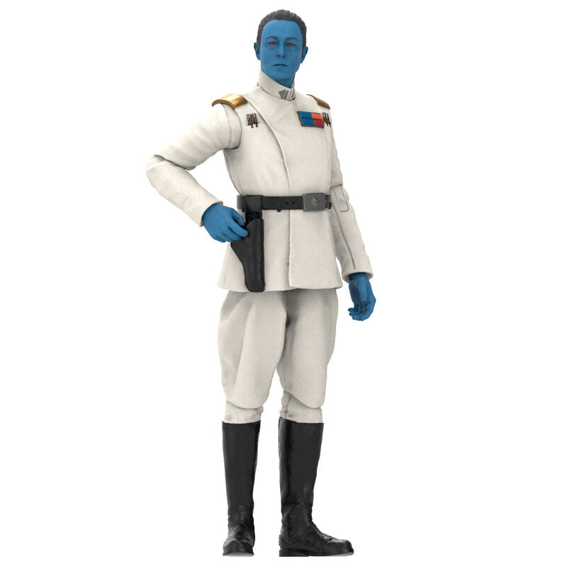 Vue rapprochée des détails du visage et des vêtements de la figurine Ahsoka