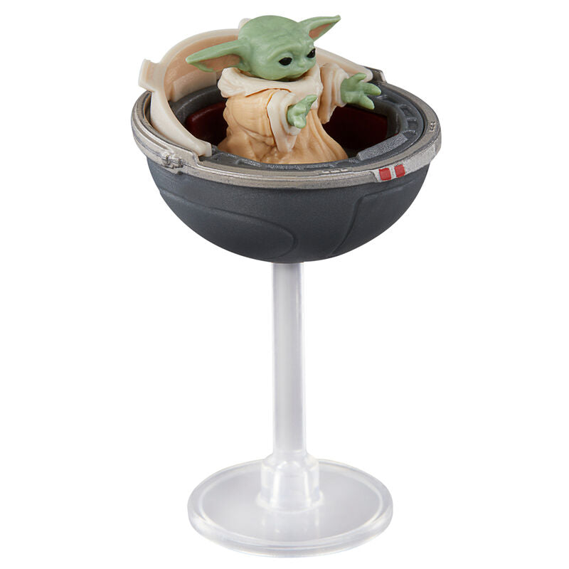 Figurine Grogu de The Mandalorian en position dynamique sur fond neutre