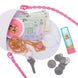 Accessoires variés pour sac Disney Princess Chic disposés ensemble